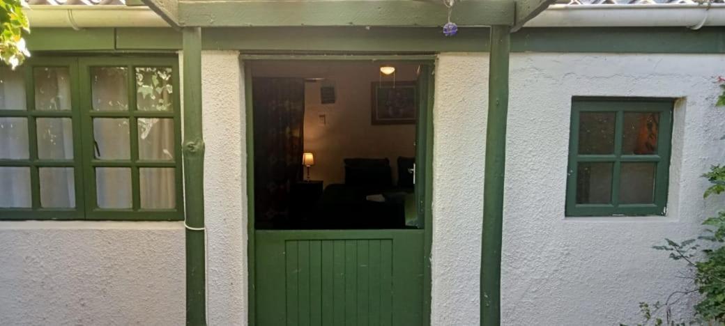 The Farmhouse B&B Stellenbosch Exterior foto